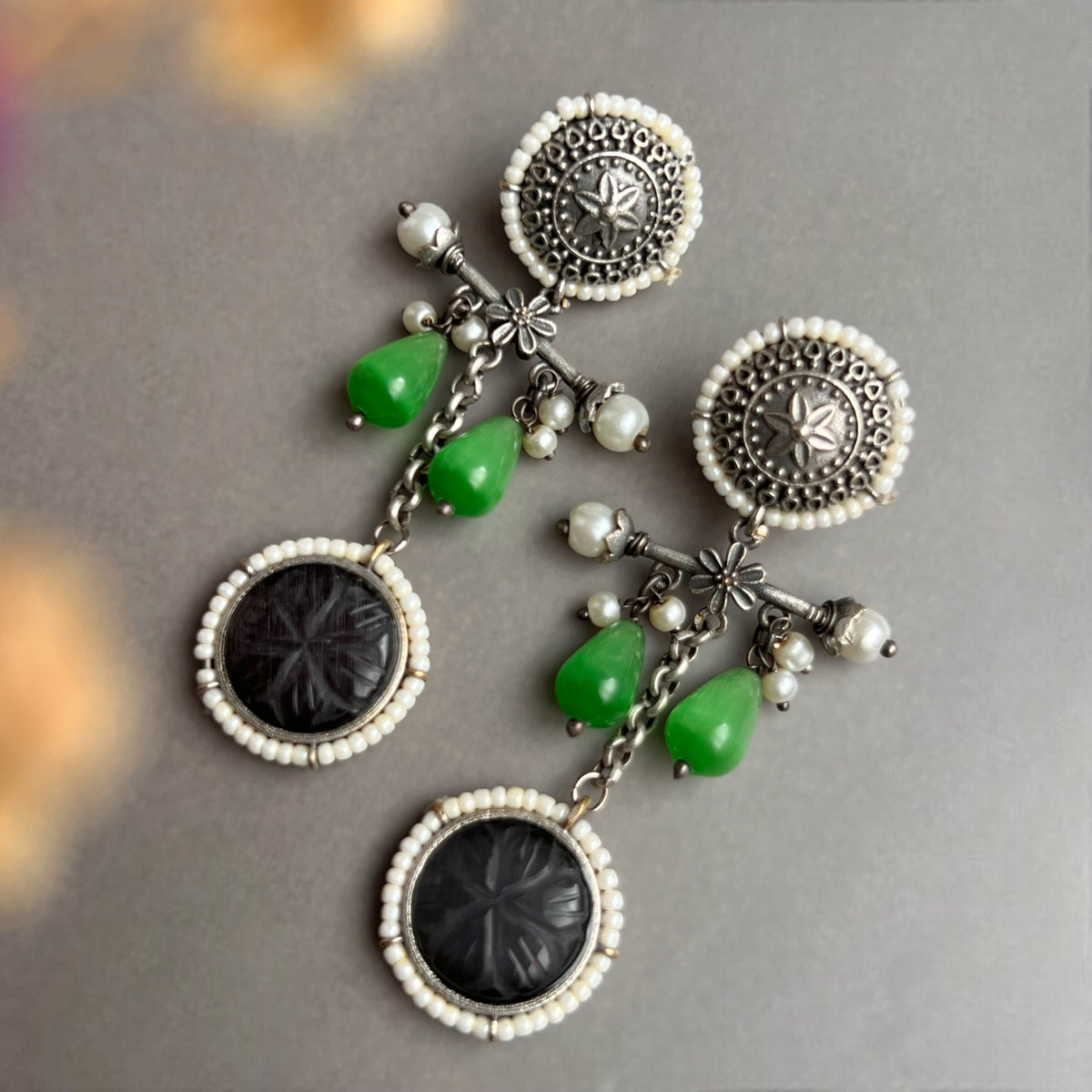 ARIA FAUX SILVER SEMI HANDMADE CARVING STONE  EARRINGS ER652