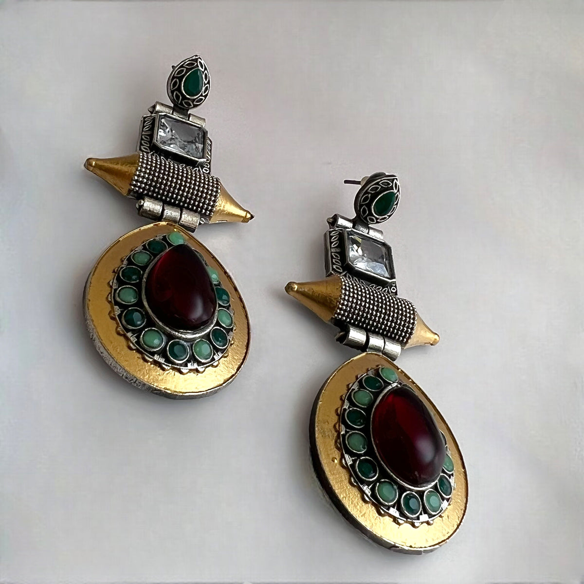 KATE SILVER LOOK ALIKE DUAL TONE SEMI-HANDMADE VICTORIAN EARRING ER225