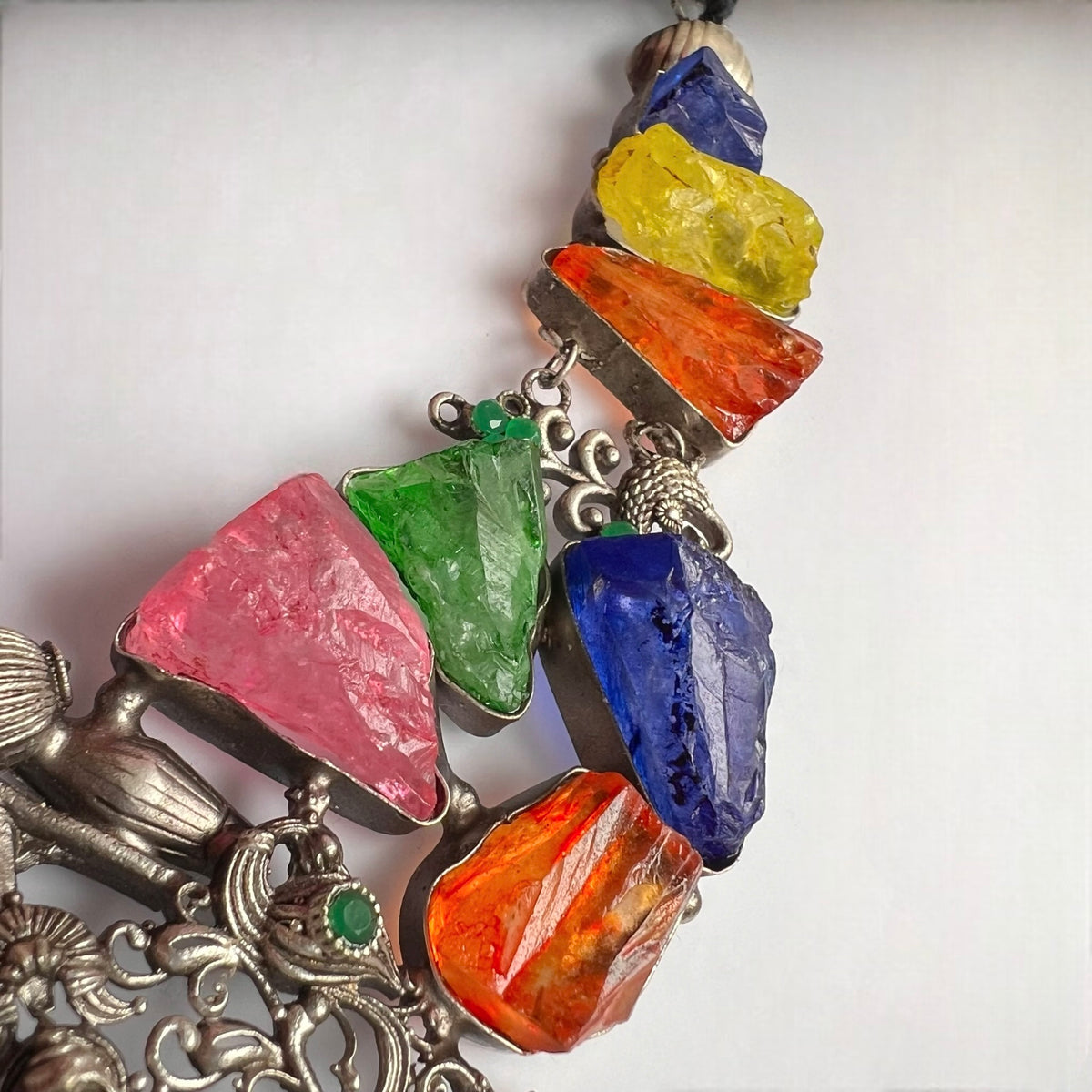 CHANCHALA RAW STONE  HANDMADE STATEMENT RAW FINISH TEMPLE NECKLACE NL01