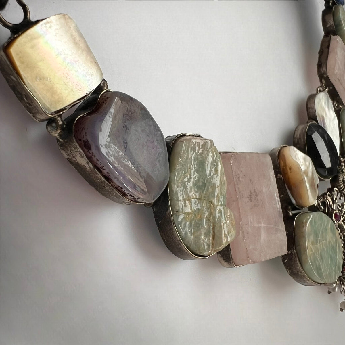 CHANCHALA RAW STONE  HANDMADE STATEMENT RAW FINISH TEMPLE NECKLACE NL01