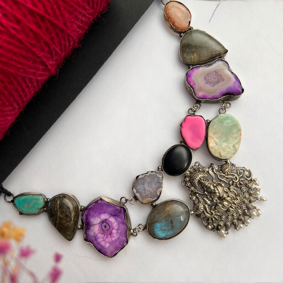 CHANCHALA RAW STONE  HANDMADE STATEMENT RAW FINISH TEMPLE NECKLACE NL01