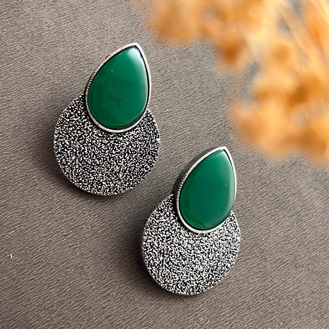 LITTLE DIVA MONOLISA STUDS OXIDIZED ER126