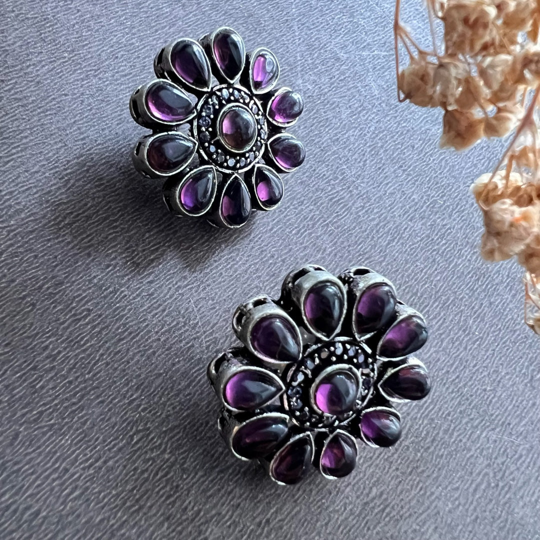 MARIGOLD FLORAL ANTIQUE OXIDIZED STUDS ER125