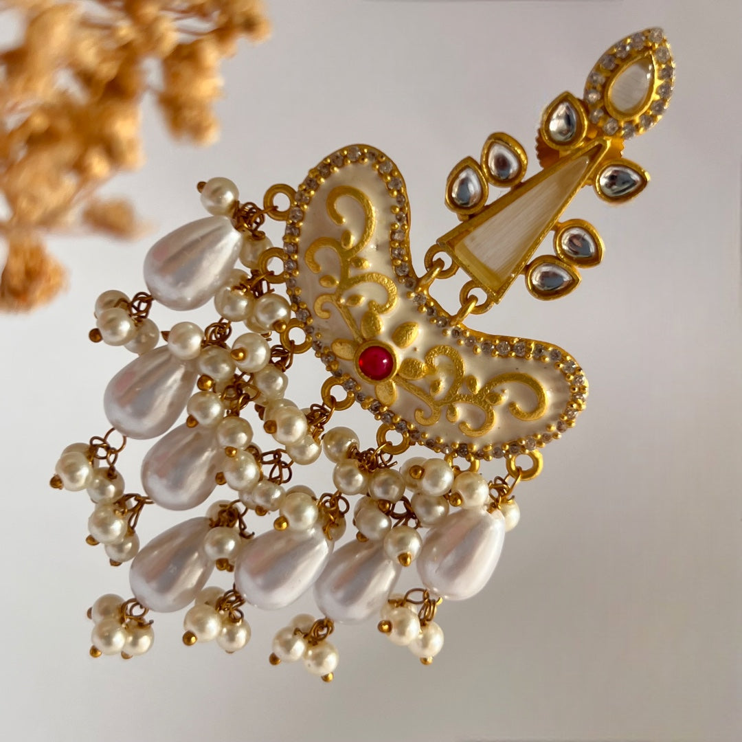 CUDDLEBUG SEMI HANDMADE MONOLISA GOLD-TONED EARRING-ER157