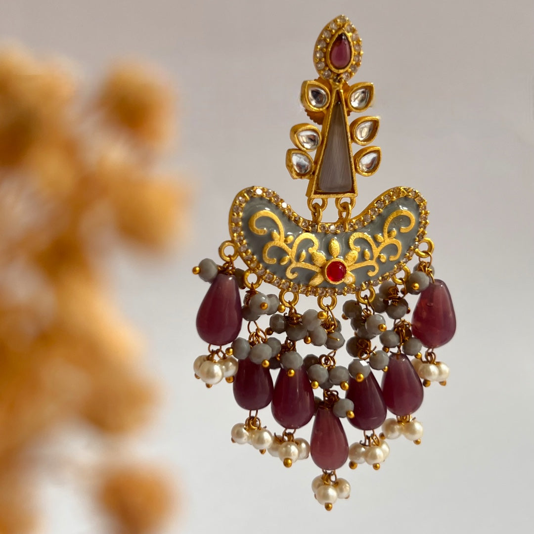 CUDDLEBUG SEMI HANDMADE MONOLISA GOLD-TONED EARRING-ER157