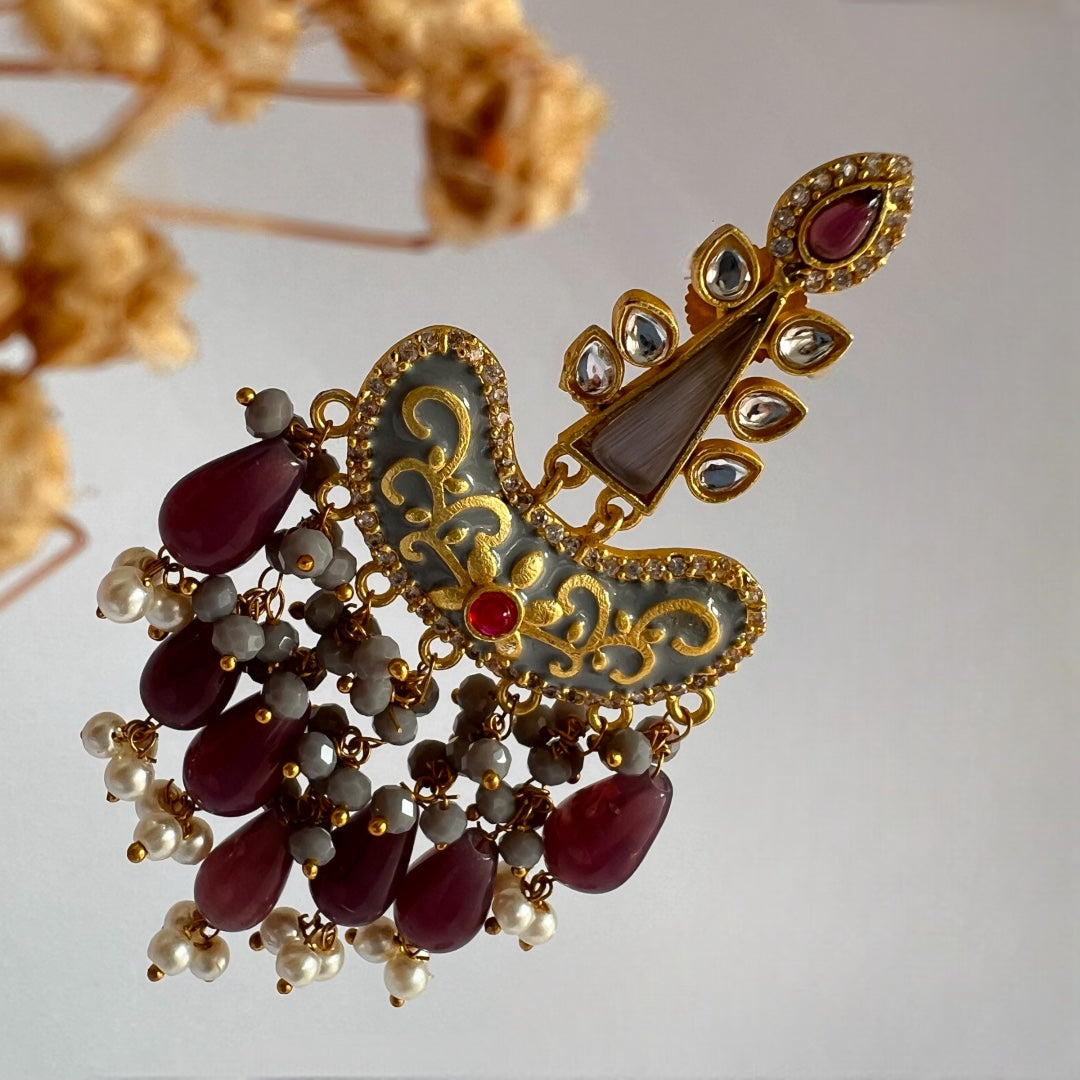 CUDDLEBUG SEMI HANDMADE MONOLISA GOLD-TONED EARRING-ER157