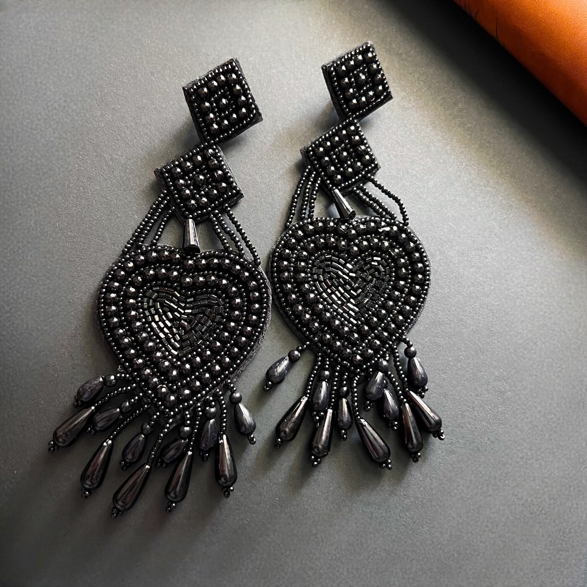 BORI FABRIC AND BEADS HANDMADE  EARRINGS/DANGLER ER538