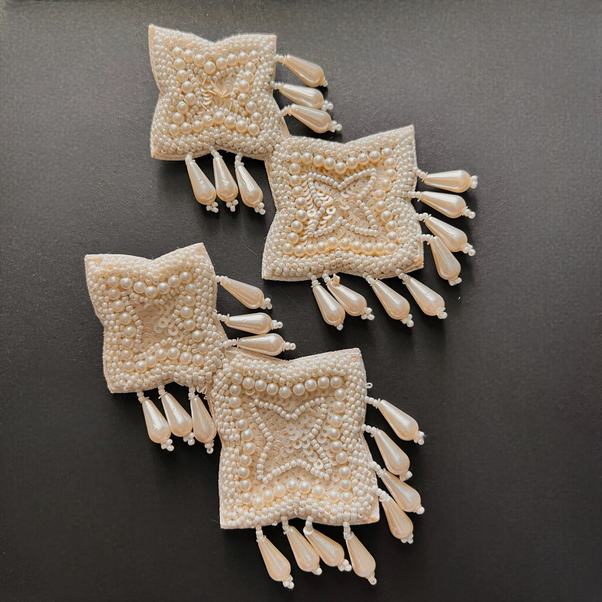 HANA FABRIC AND BEADS HANDMADE  EARRINGS/DANGLER ER541