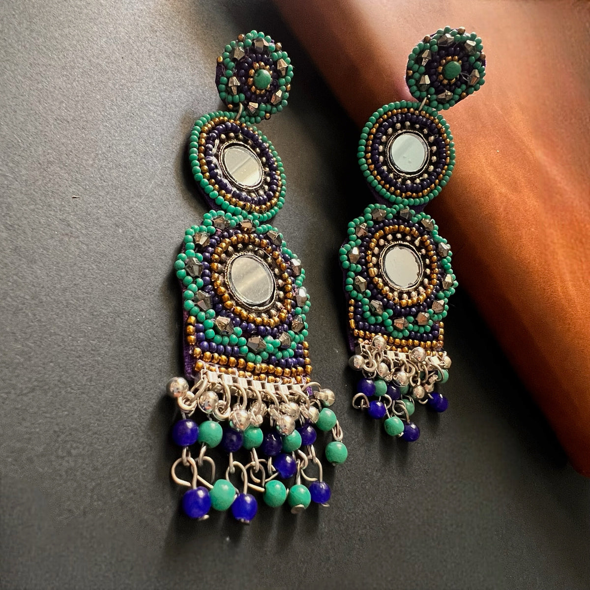 ALBA FABRIC AND BEADS HANDMADE  EARRINGS/DANGLER ER543