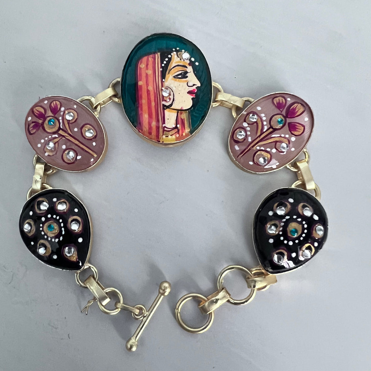 CHOZHA HAND PAINTED AND HAMMERED AND HANDMADE GOLD TONED CLASSIC STONE BRACELETS BR67