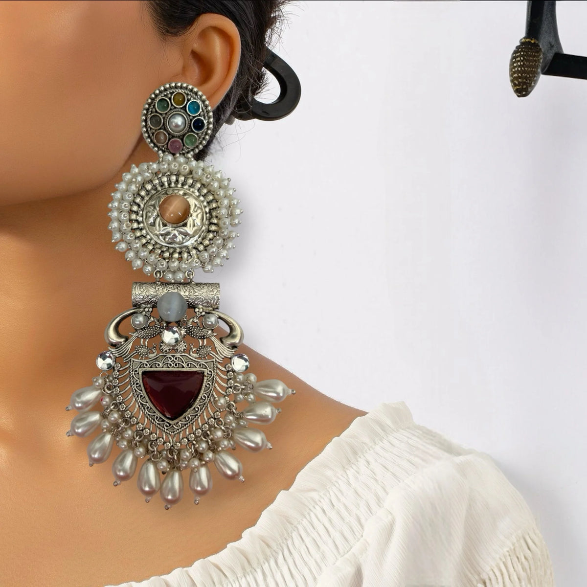 JENNITA PREMIUM SILVER LOOK ALIKE SILVER POLISH HANDMADE DANGLERS ER569