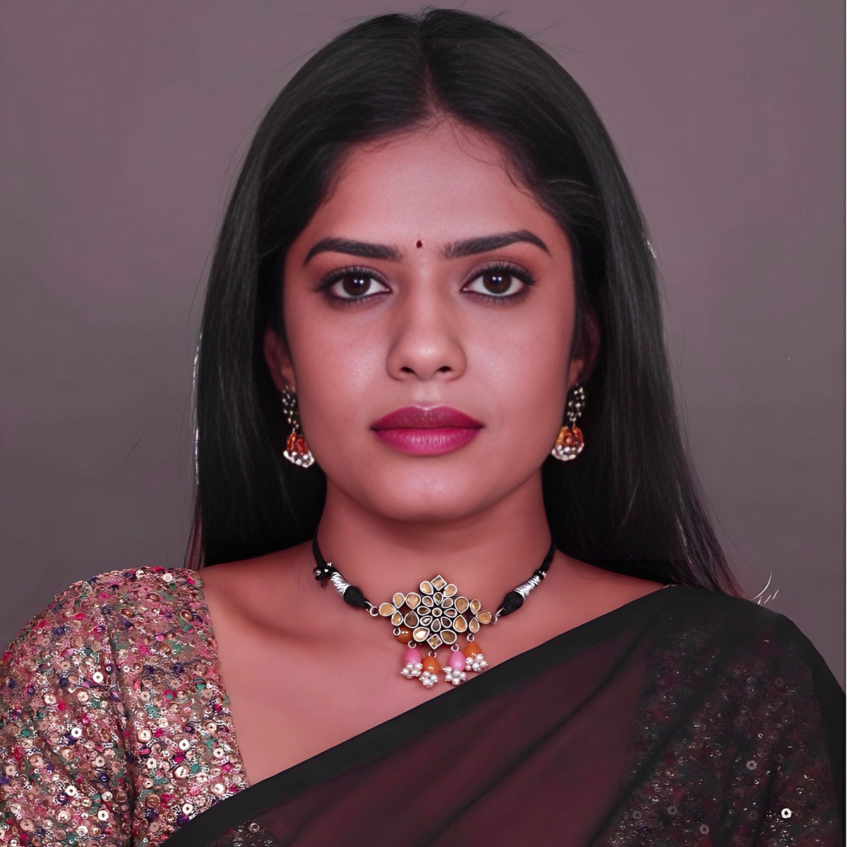 LAYLA BIJOUX PREMIUM AND EXCLUSIVE SEMI HANDMADE CHOKER WITH EARRINGS CH112