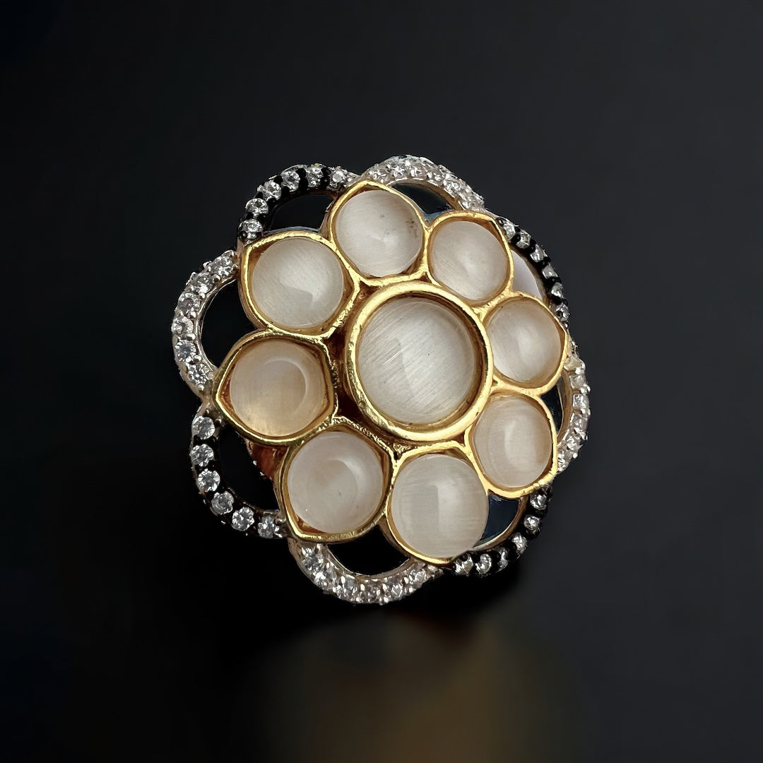 BOTANIC BLOSSOM HANDMADE MONALISA GOLD TONED STUDS ER206