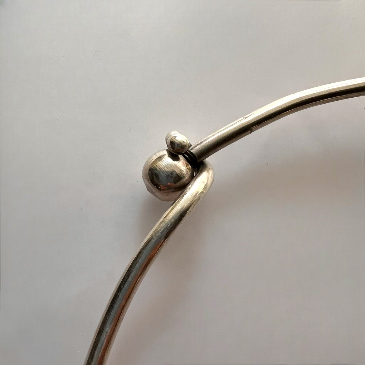 MING BIJOUX PREMIUM AND EXCLUSIVE SEMI HANDMADE HASLI/NECKPIECE WITH EARRINGS CH421