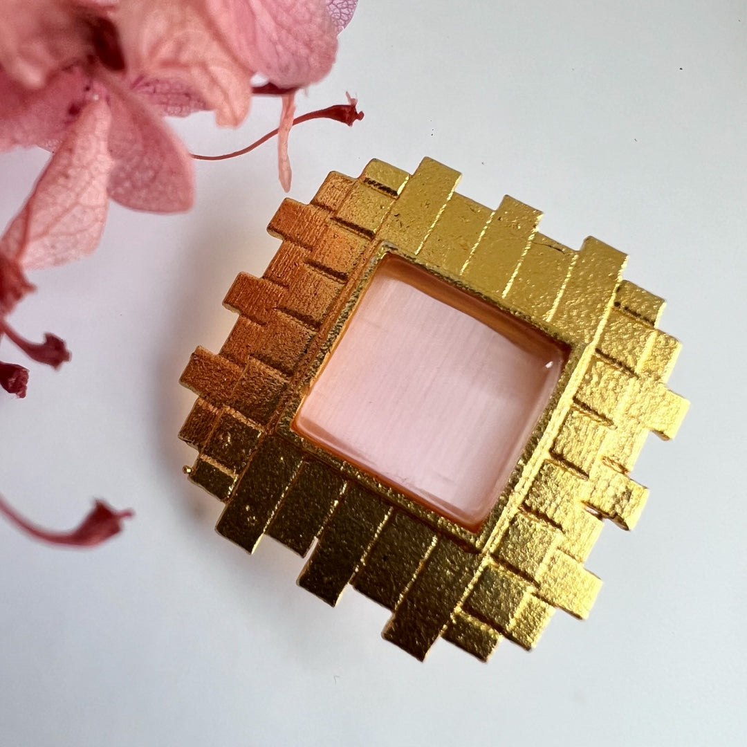 BOXED BRILLIANCE SEMI HANDMADE MONALISA STUDS ER167