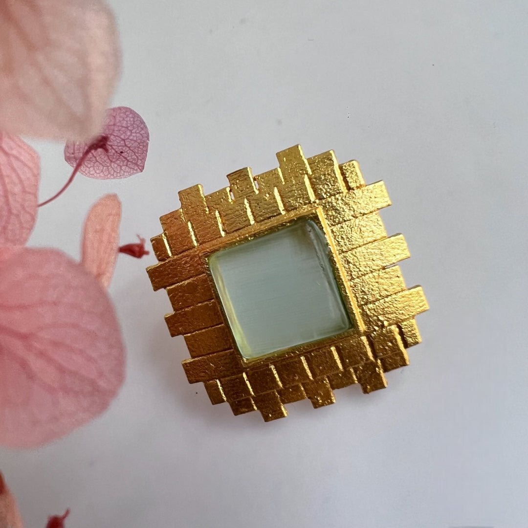 BOXED BRILLIANCE SEMI HANDMADE MONALISA STUDS ER167