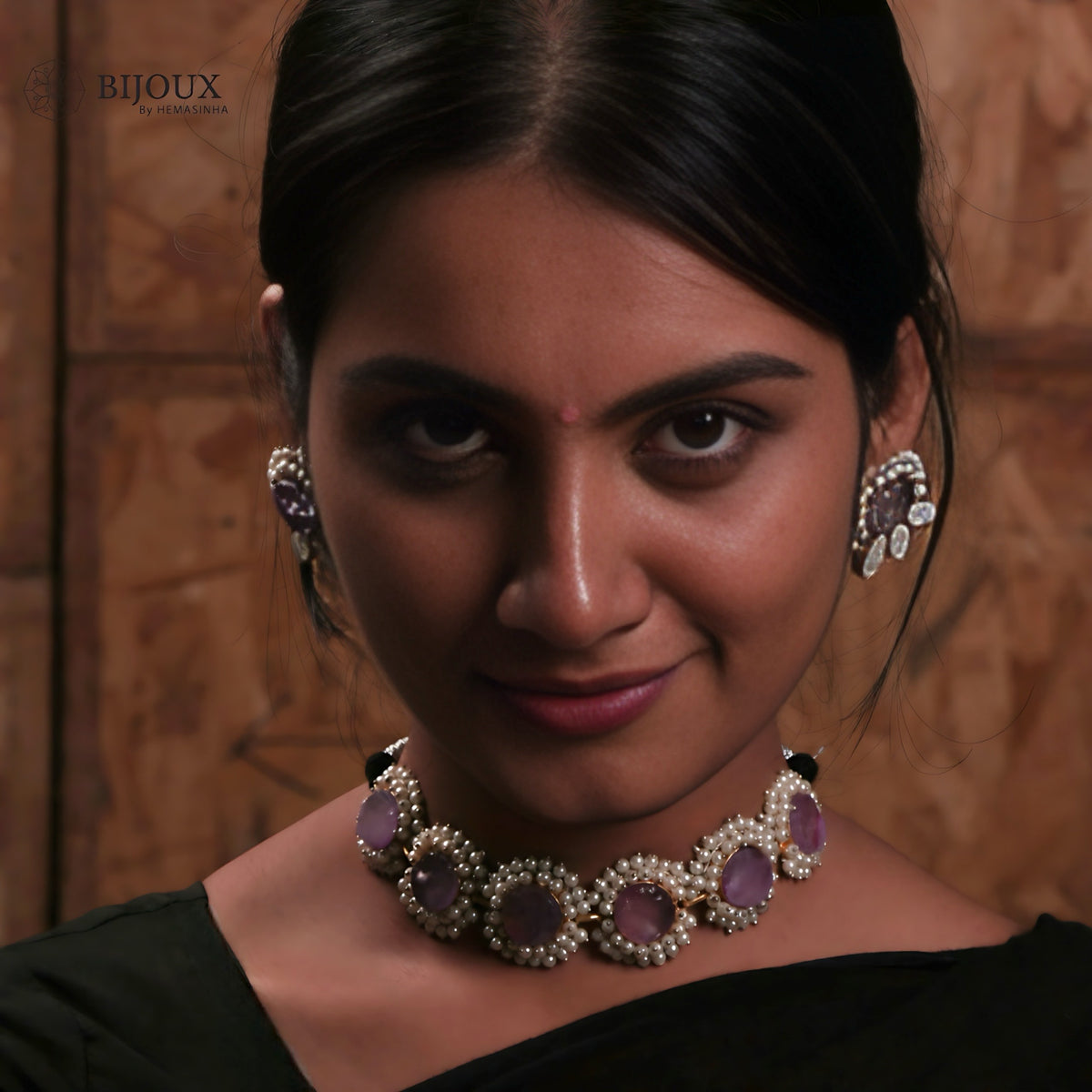 WILLOW BIJOUX PREMIUM HANDMADE RAW STONE CHOKER WITH EARRINGS CH122