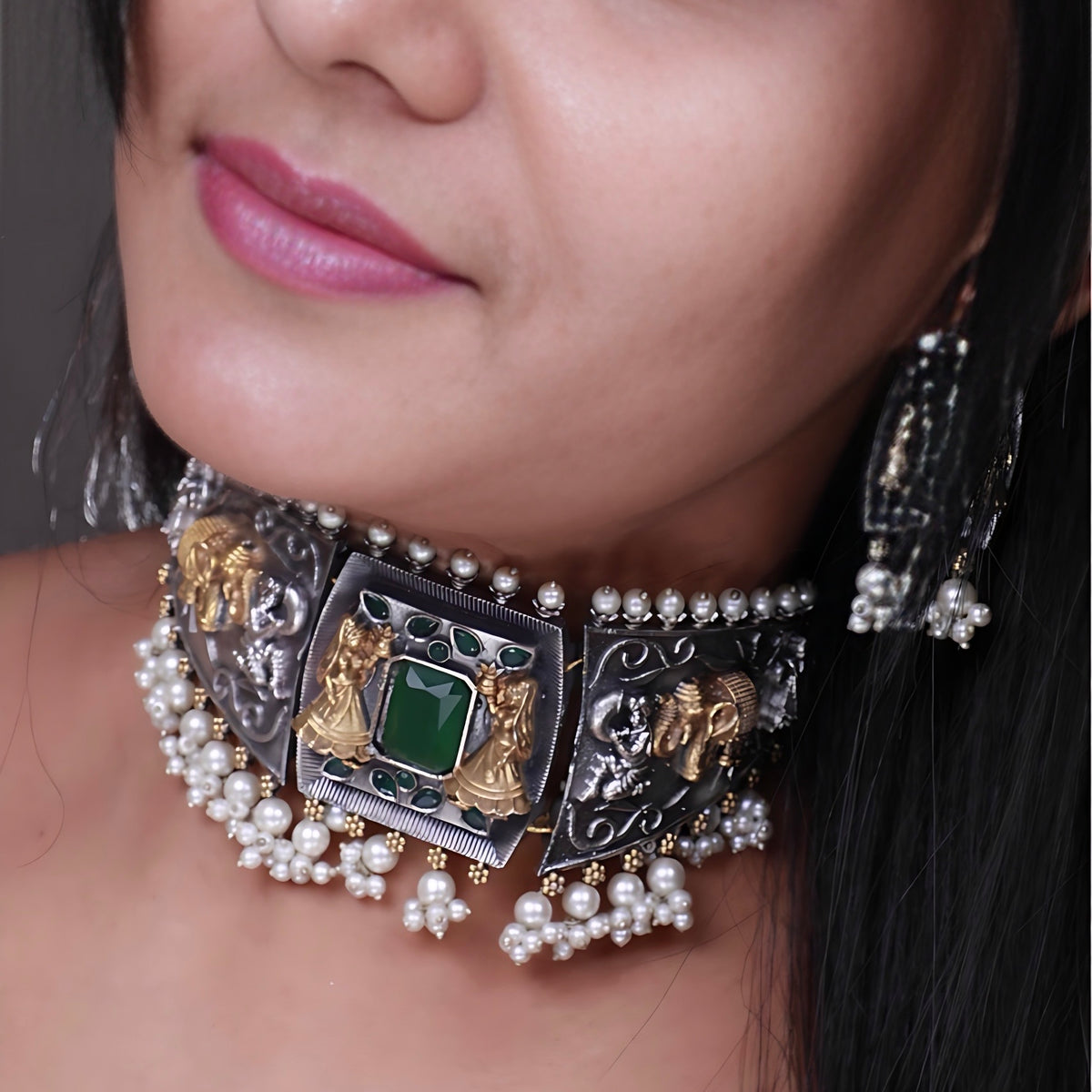 SUGIR BIJOUX PREMIUM DUAL TONED SEMI HANDMADE CHOKER WITH EARRINGS CH69