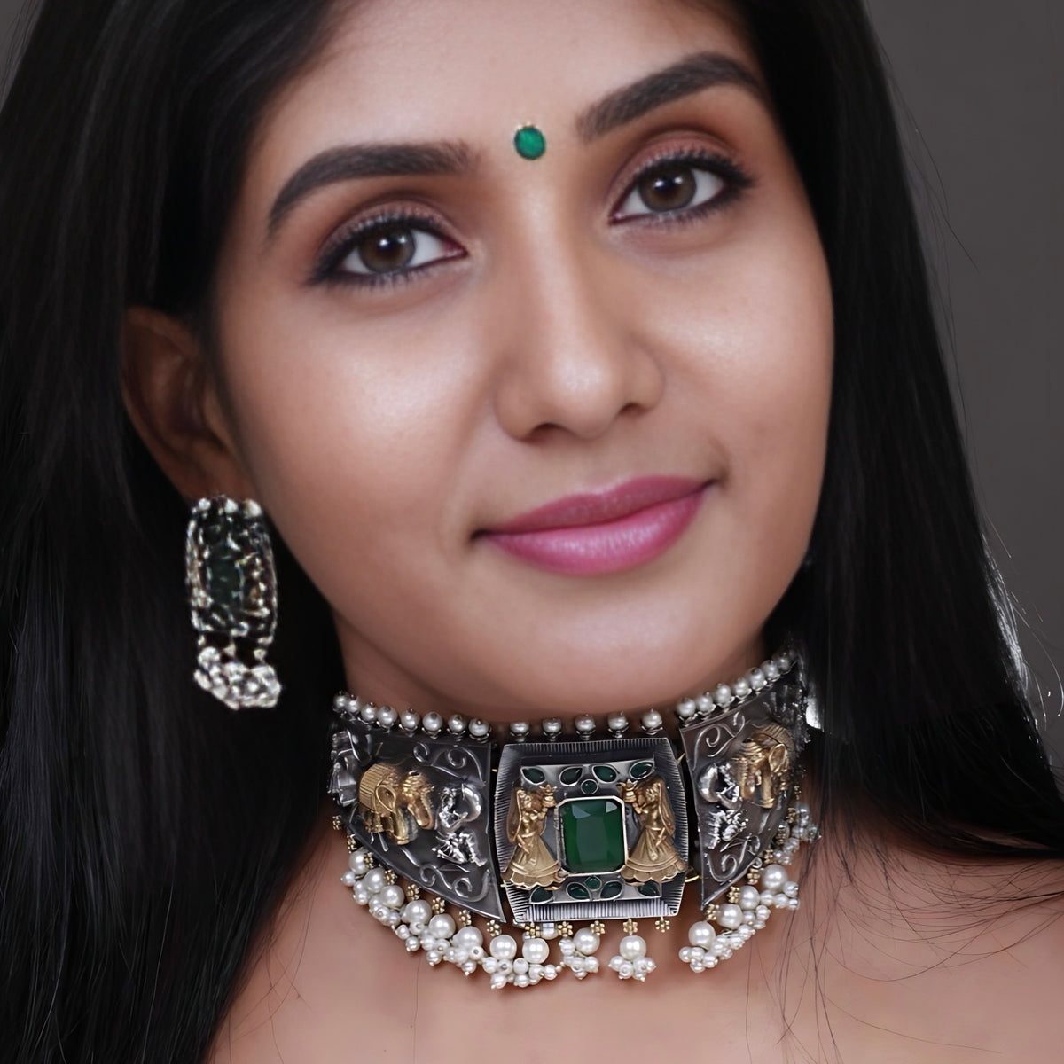 SUGIR BIJOUX PREMIUM DUAL TONED SEMI HANDMADE CHOKER WITH EARRINGS CH69