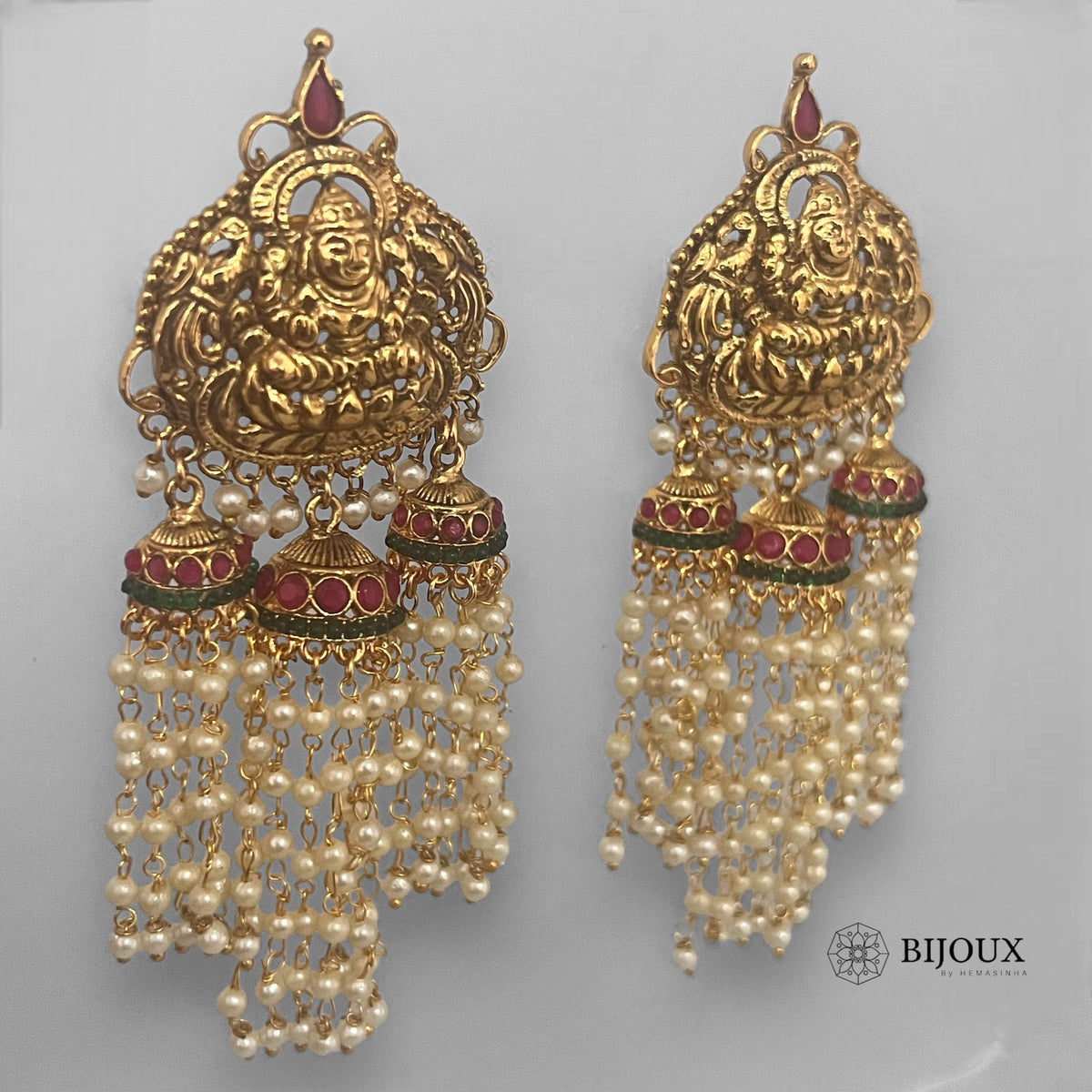 TAHIA GOLD TONED TEMPLE EARRING ER264