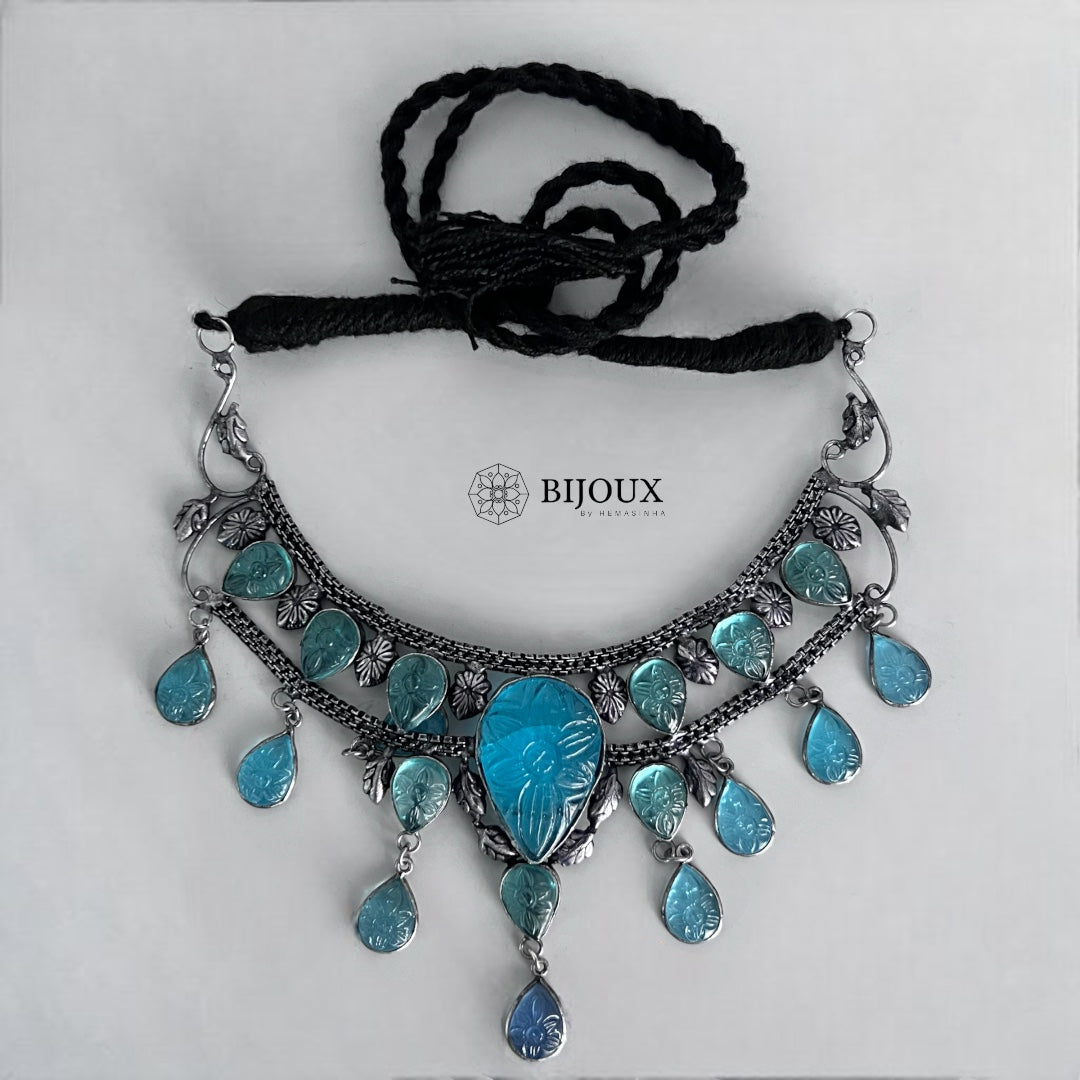 GLAM HANDMADE LIGHTWEIGHT CARVED STONE AND NATURAL GEM STONE SILVER LOOK ALIKE NECKLACE NL06