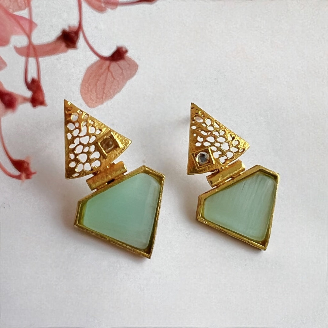 DIATANGLE GOLD TONED SEMI HANDMADE STUDS  ER208