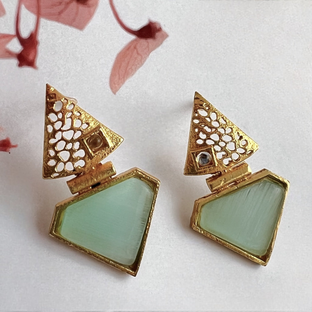 DIATANGLE GOLD TONED SEMI HANDMADE STUDS  ER208