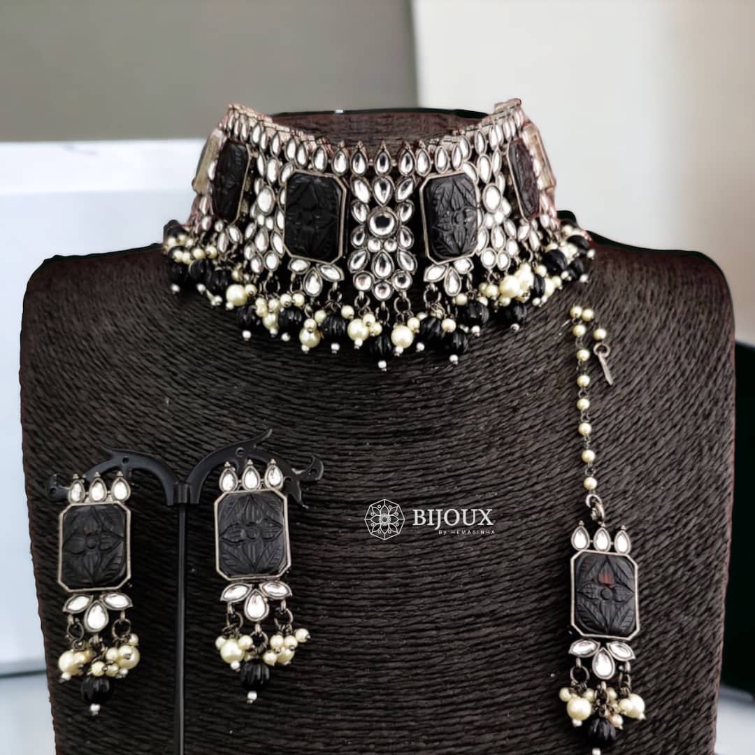 PRISMA FAUX KUNDAN SEMI HANDMADE NECKLACE WITH EARRING AND TIKKA NL206