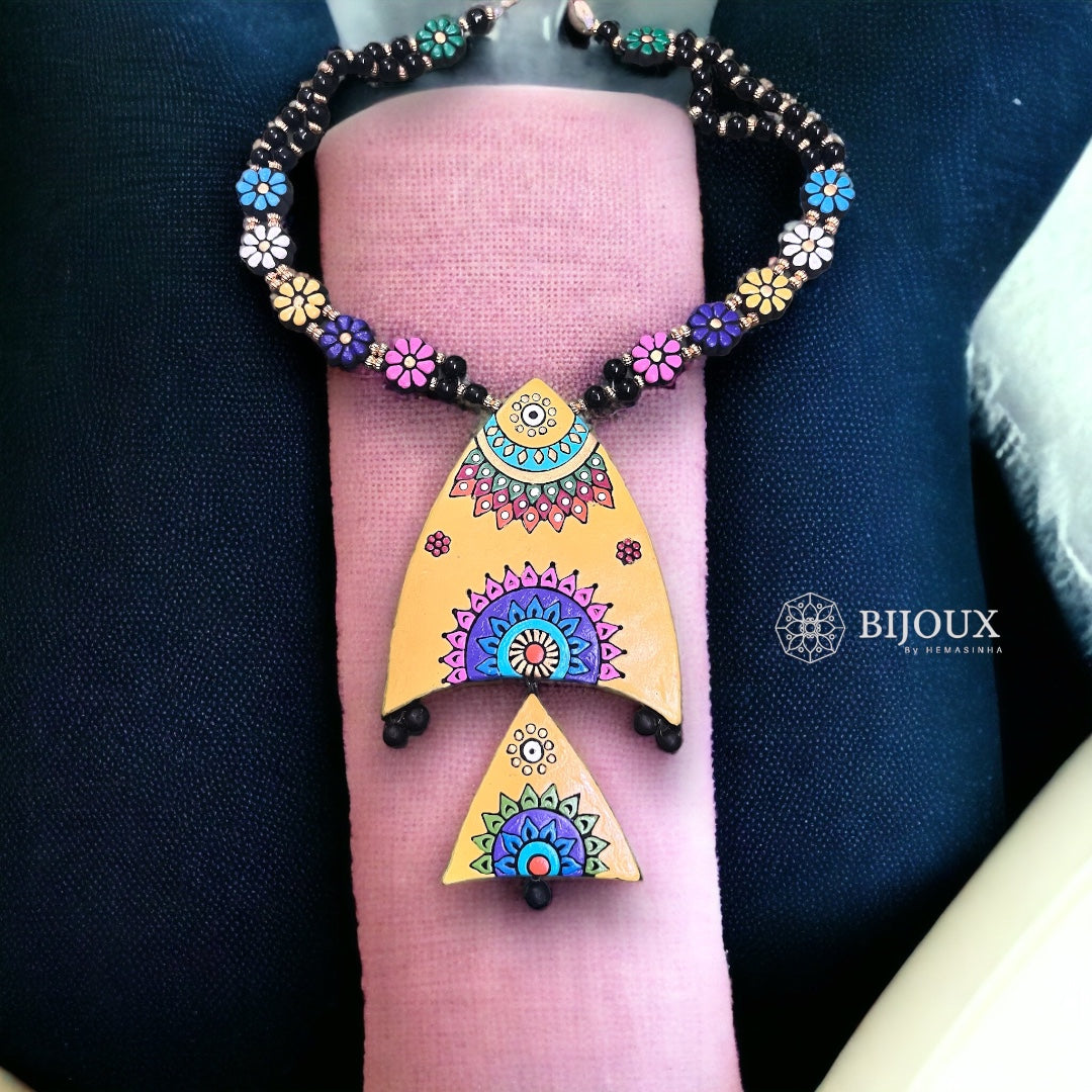 TWIN FIN TERRACOTTA NECKLACE WITH EARRING TR14