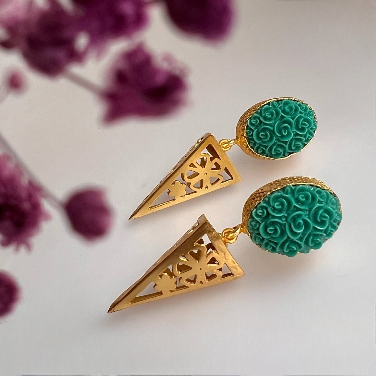 DALIA ROSE GOLD TONED FAUX RESIN EARRING ER170