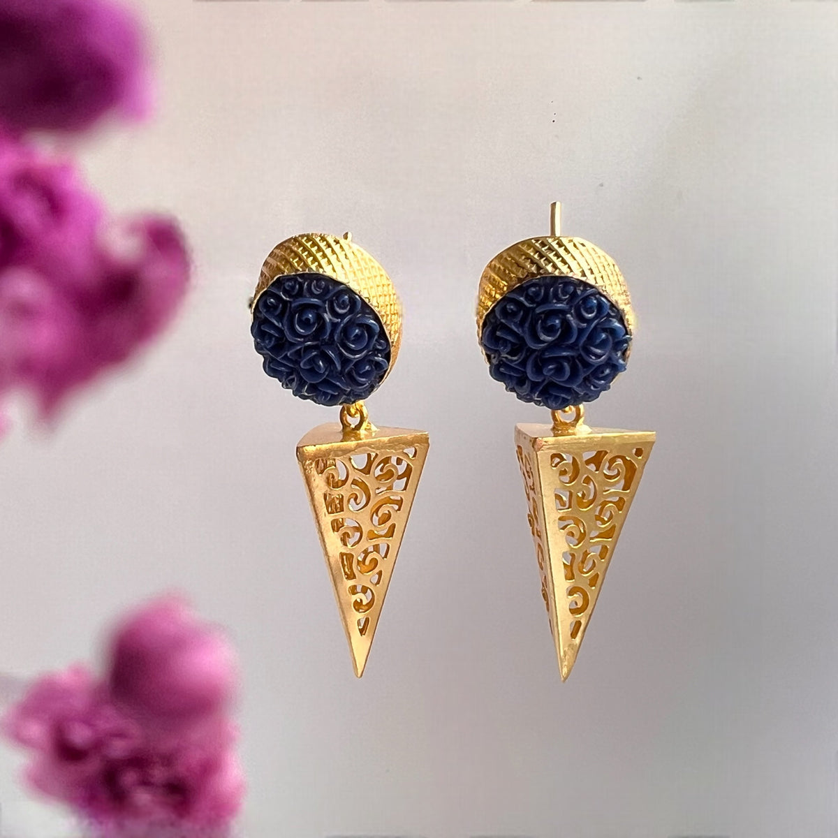 DALIA ROSE GOLD TONED FAUX RESIN EARRING ER170