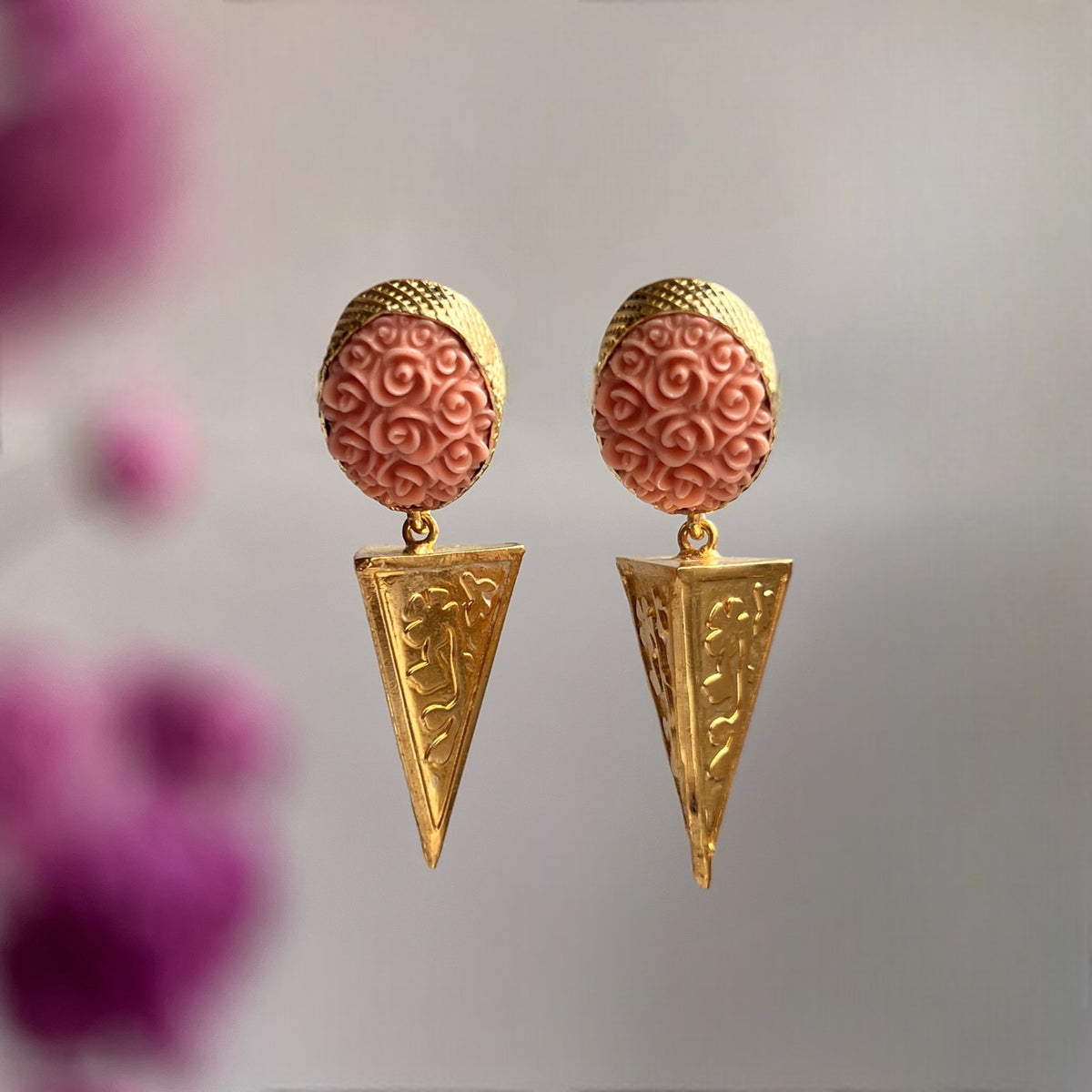 DALIA ROSE GOLD TONED FAUX RESIN EARRING ER170