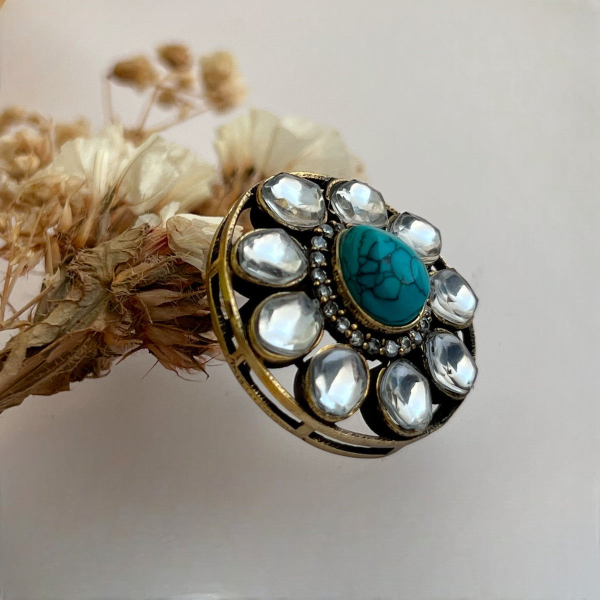 YASODHA GOLD-TONED KUNDAN MONALISA PREMIUM STUDS WITH AD STONES ER566