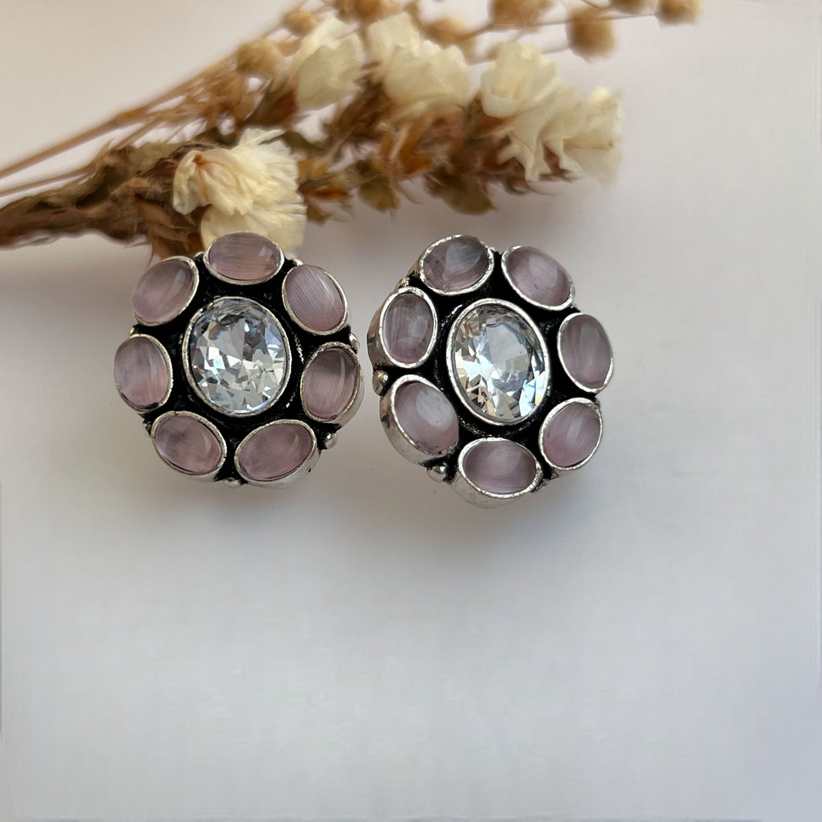 YONITA GOLD-TONED MONALISA PREMIUM STUDS WITH AD STONES ER568