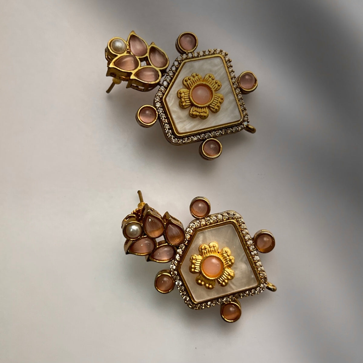 ASHIHA BIJOUX MONALISA NECKLACE/HASLI WITH EARRINGS NL326