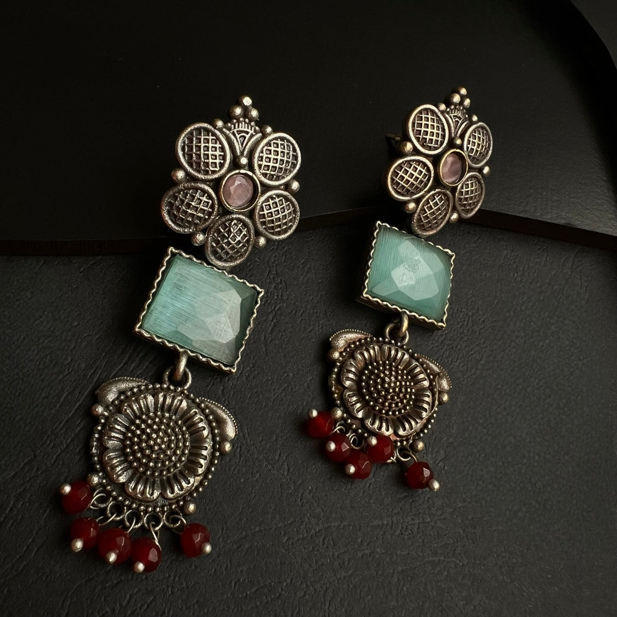 RICHASHI SILVER LOOK ALIKE RAW AND RUSTIC ANTIQUE SEMI HANDMADE EARRINGS ER439