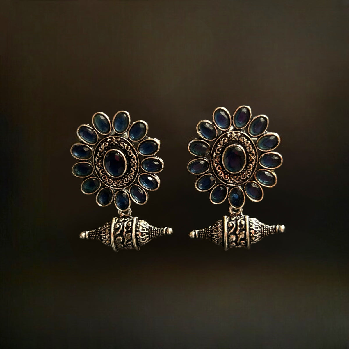PAVI MIXED GLASS STONE STUDS ER254