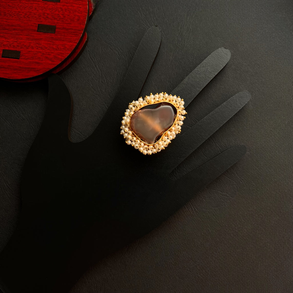 CIEL  AGATE PEARL WORK GOLD TONED RING R17