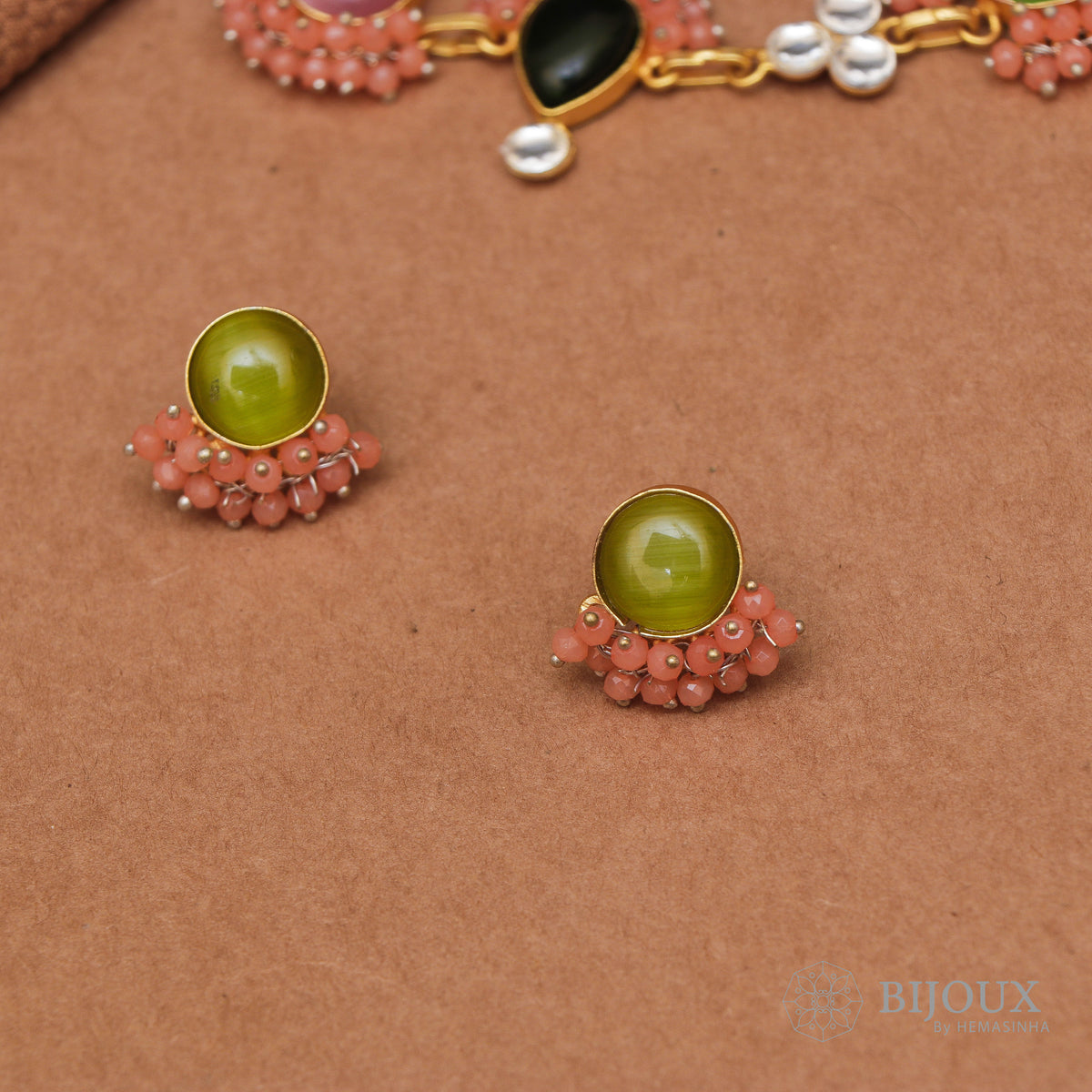 QUEENS BIJOUX HANDMADE MONALISA MINIMALIST CHOKER WITH EARRINGS CH46