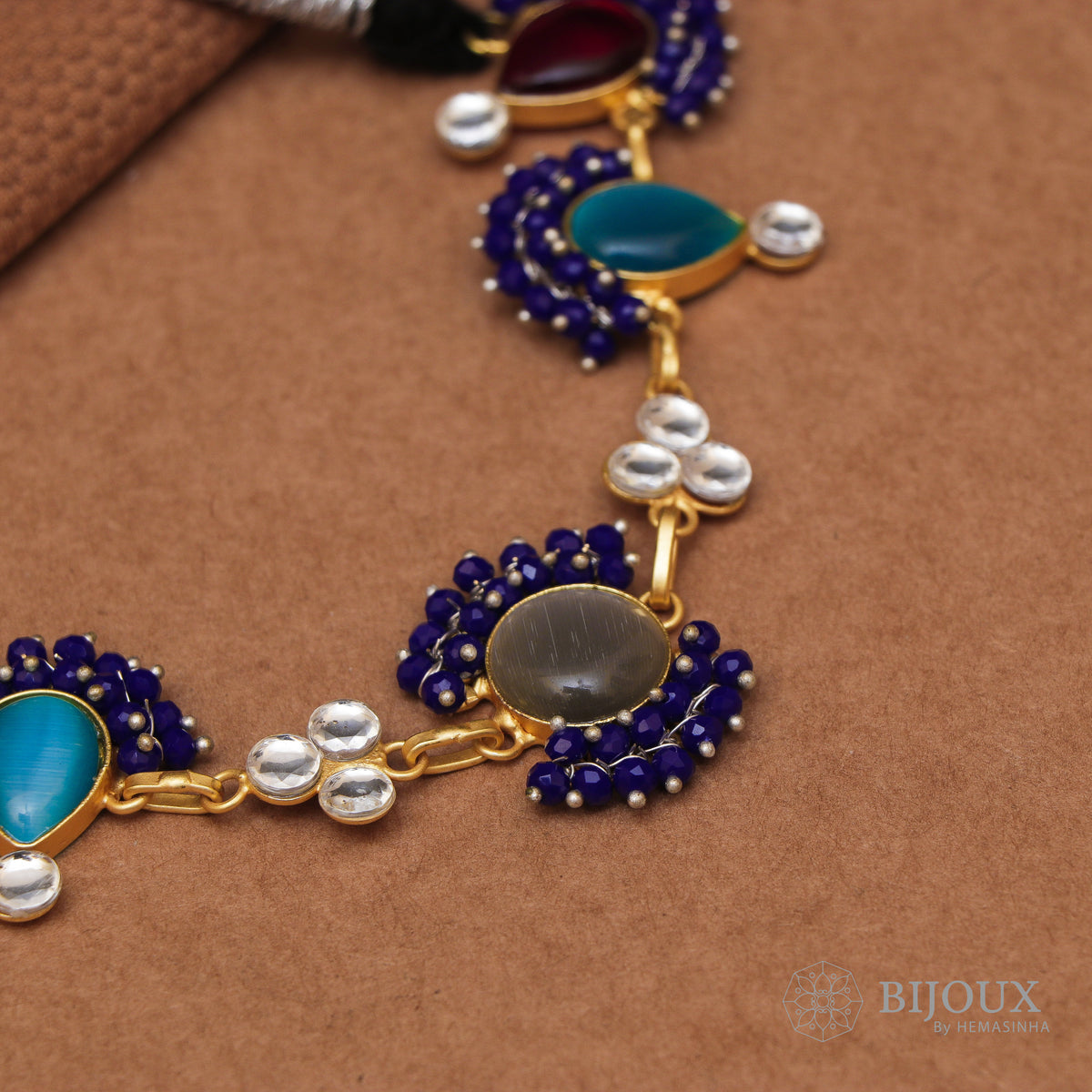 QUEENS BIJOUX HANDMADE MONALISA MINIMALIST CHOKER WITH EARRINGS CH46