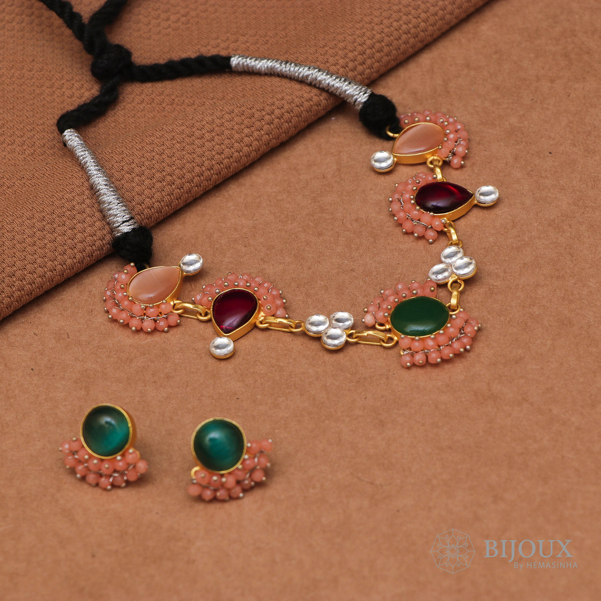 QUEENS BIJOUX HANDMADE MONALISA MINIMALIST CHOKER WITH EARRINGS CH46