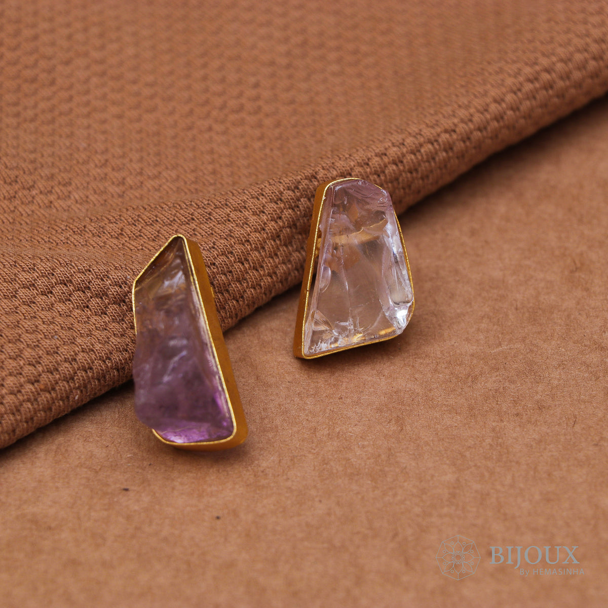 THIYALA RAW STONE ANTIQUE FINISH HANDMADE STUDS ER205