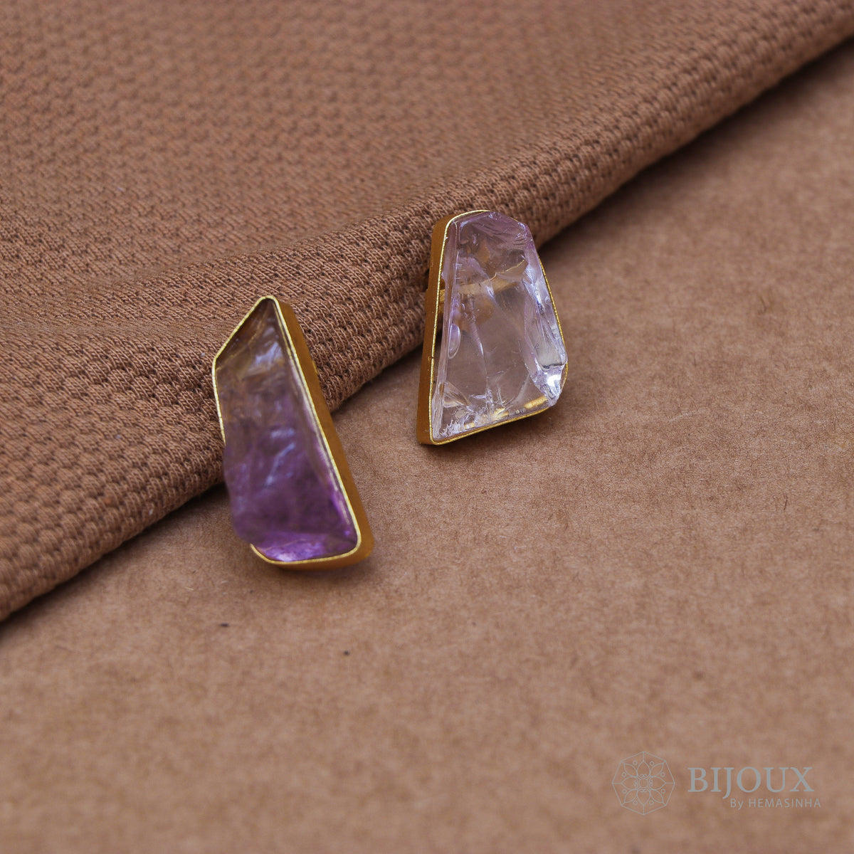 THIYALA RAW STONE ANTIQUE FINISH HANDMADE STUDS ER205