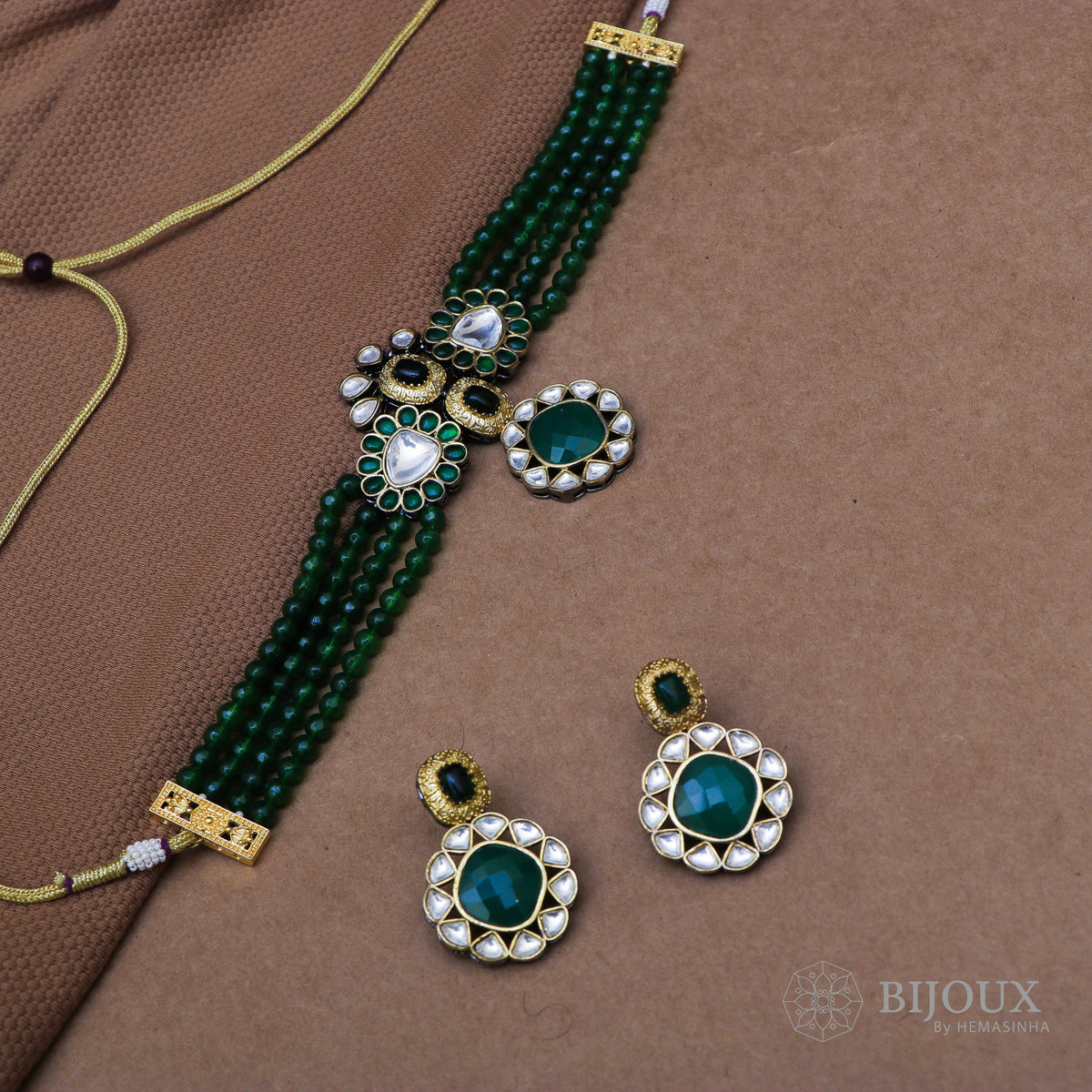 KEZIA POLKY STONE SEMI HANDMADE CHOKER WITH EARRINGS CH102