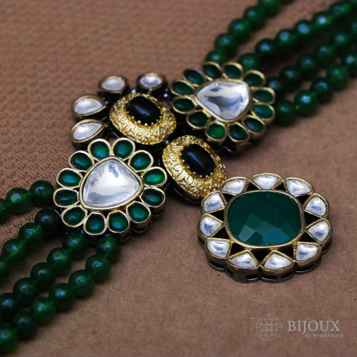 KEZIA POLKY STONE SEMI HANDMADE CHOKER WITH EARRINGS CH102