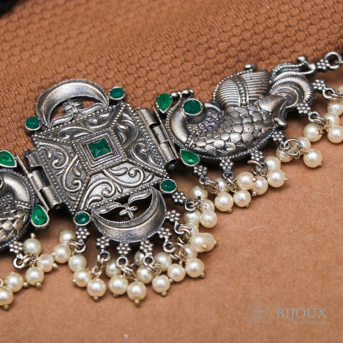 AGANA BIJOUX PREMIUM SEMI HANDMADE CHOKER WITH EARRINGS CH64