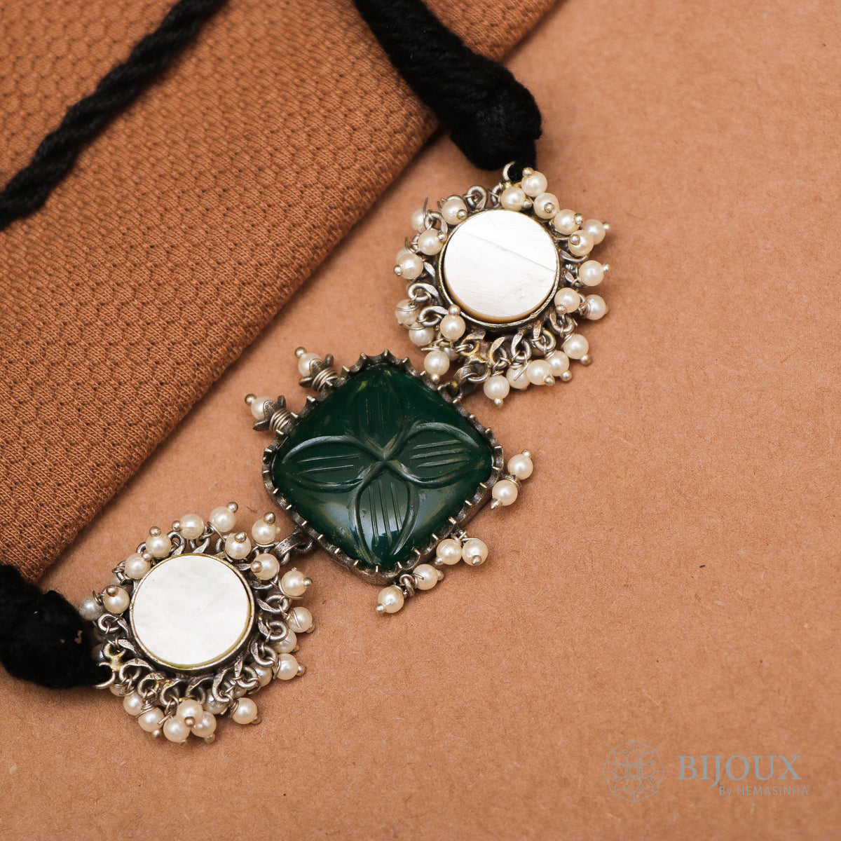 QINOWA BIJOUX PREMIUM AND EXCLUSIVE HANDMADE CHOKER CH77