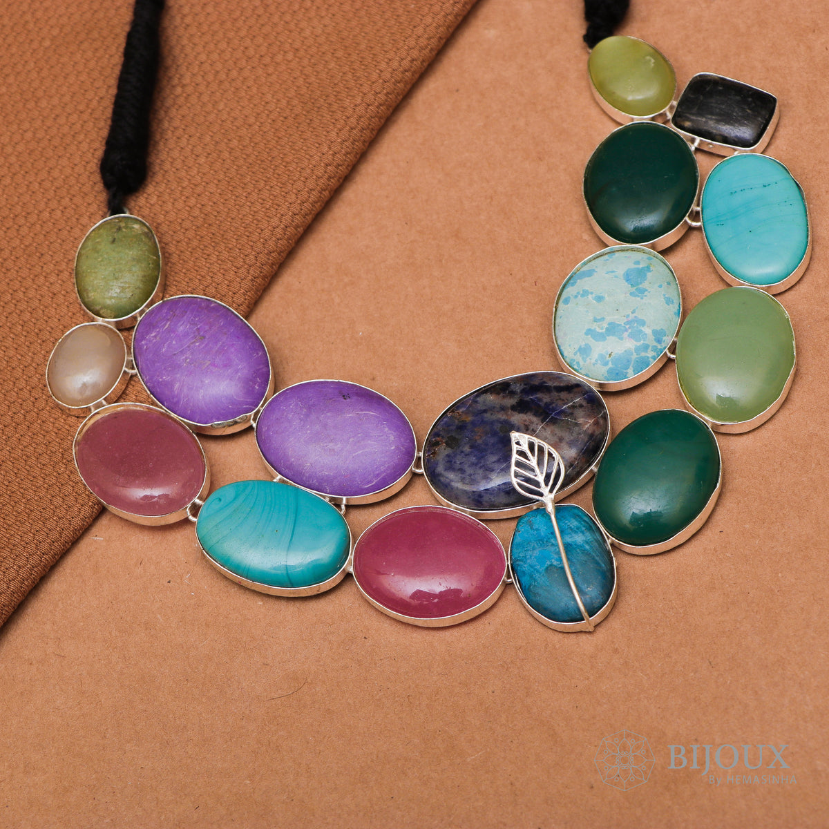 NADDY PREMIUM RAW STONE HANDMADE FAUX SILVER  RUSTIC FINISH NECKLACE NL89