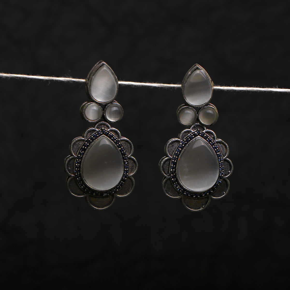 PETAL CRESENT SEMI HANDMADE  OXIDISED EARRING ER137