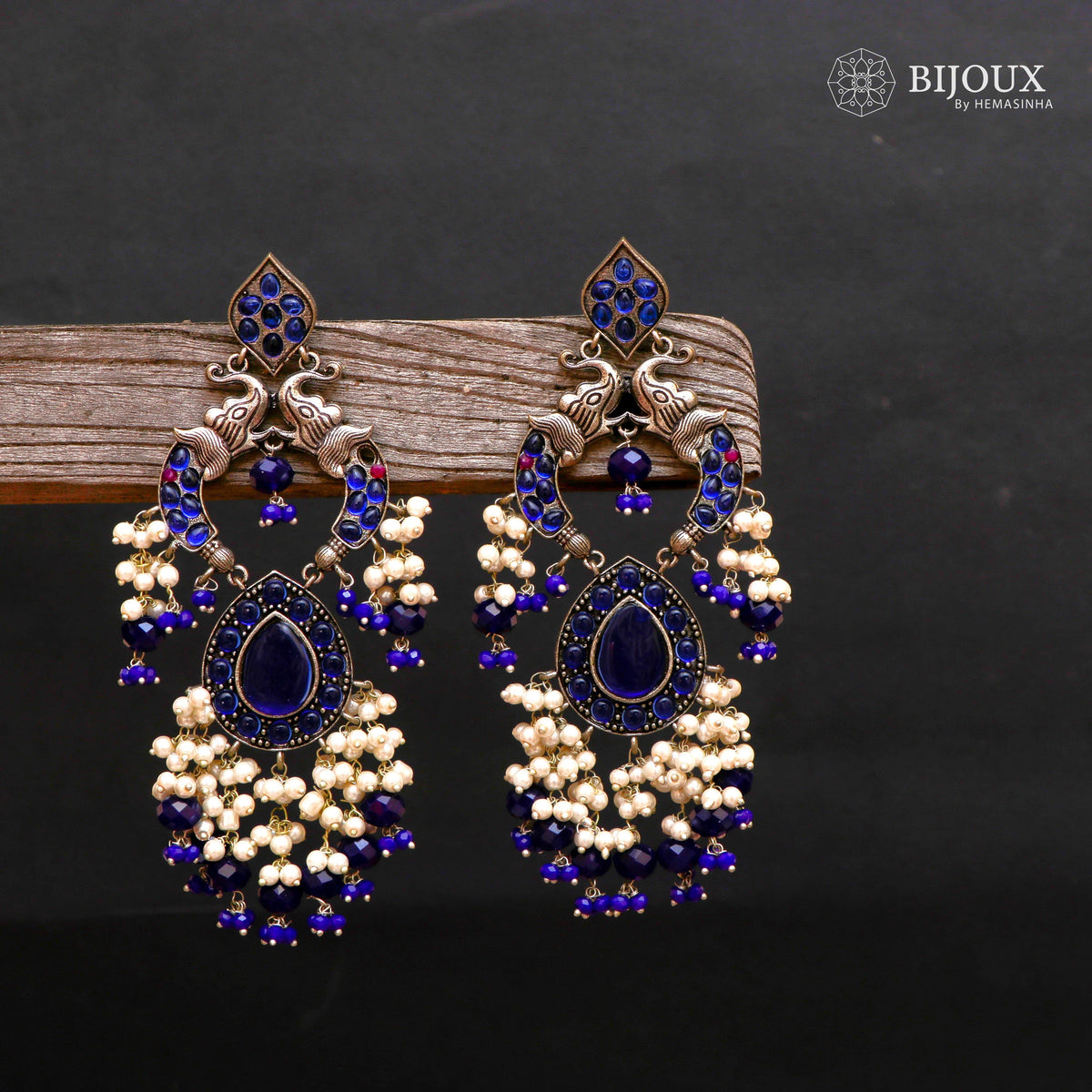 PIRAHA SEMIHANDMADE JUMBO OXIDIZED BEADED EARRING ER150